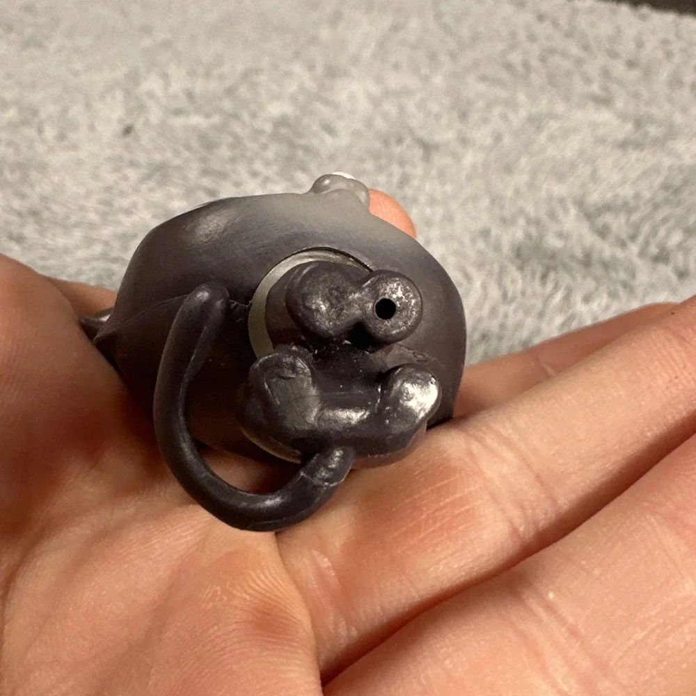 Littlest Pet Shop awesome figure